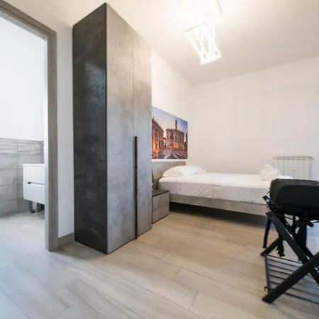 Guest house Domus Trevi Garbatella Rome