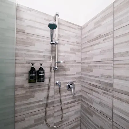 Guest house Domus Trevi Garbatella