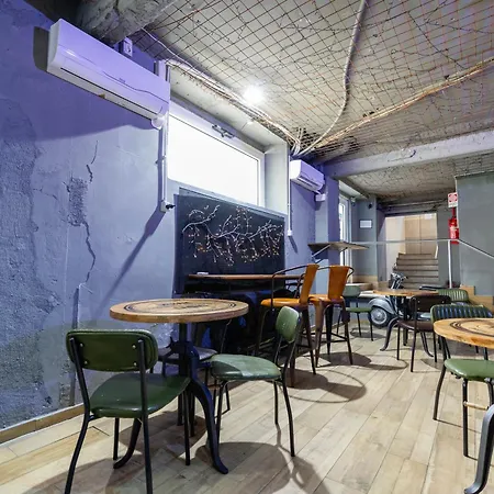 Hostel Trastevere Hostel Rome