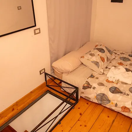 Homehouse Serpenti - Colosseum - Rione Monti * Rome