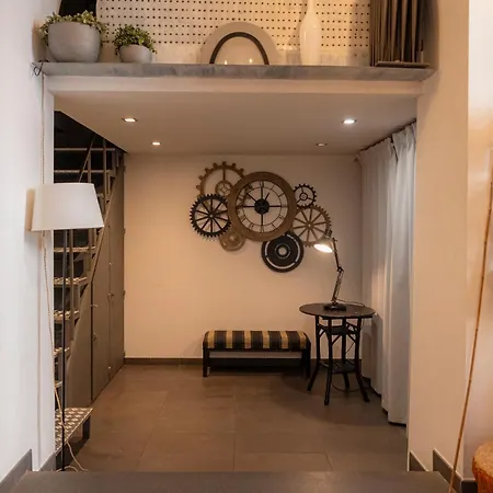 Homehouse Serpenti - Colosseum - Rione Monti Apartment *