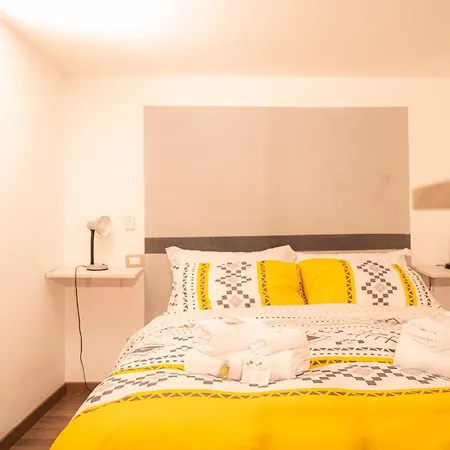 Homehouse Serpenti - Colosseum - Rione Monti *