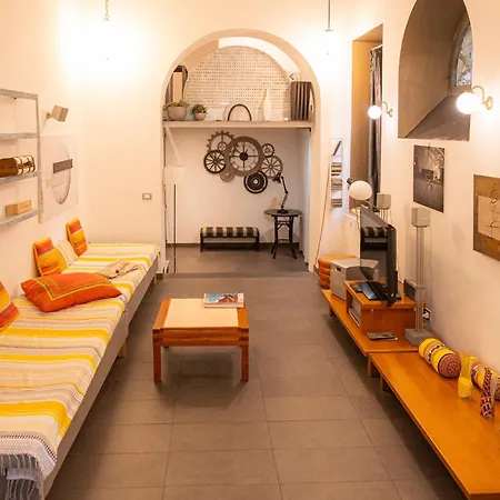 Homehouse Serpenti - Colosseum - Rione Monti Rome