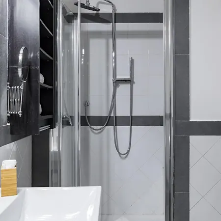 Trevi Modern Loft Appartamento *