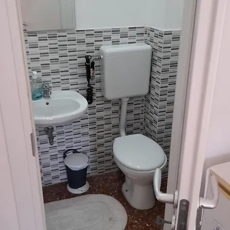 Corneliaguesthouse Guest house