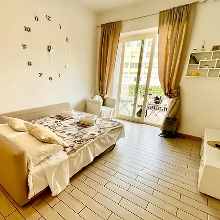 Appartamento Domus Laterani By Jfm - Comfortable Big Terrace Colosseo *