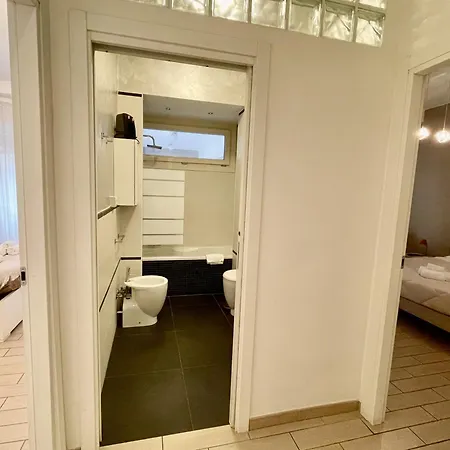 Domus Laterani By Jfm - Comfortable Big Terrace Colosseo Appartamento Roma