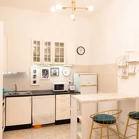 Nova House Rome
