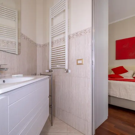 Trevi Fountain Big Apartment Rome