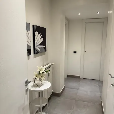 Apartment Black Lotus