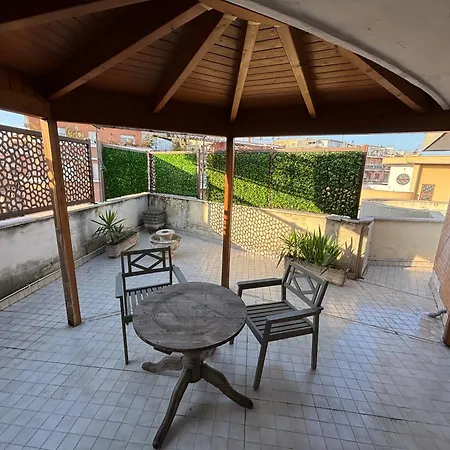 Last Floor Aurelio Vaticano Apartment