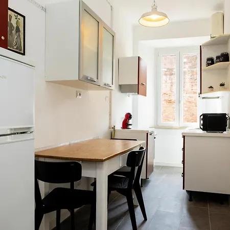 Fernando's Apartment Rome