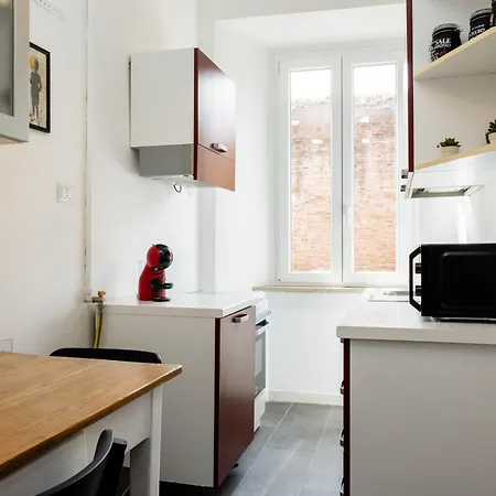 Fernando's Apartment Rome