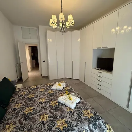 Black Lotus Apartment Rome