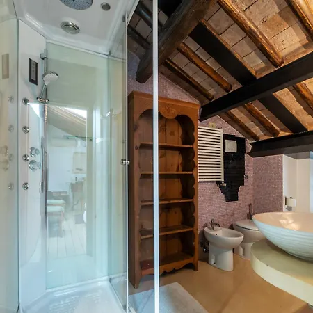 White With Bathroom And Shared Terrace Kwatera prywatna *