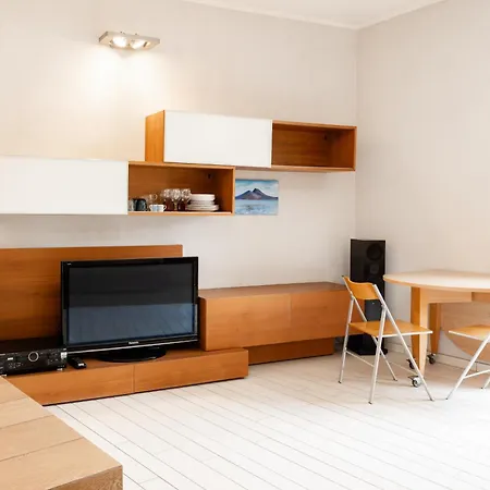 Eppi Place Apartment