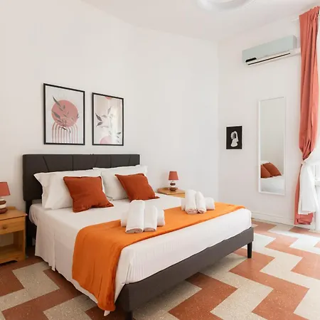 Dream House Re Di - 50mt To Metro Station, Position, 4pax, 2bdr * Rome
