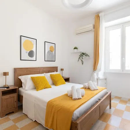 Dream House Re Di - 50mt To Metro Station, Position, 4pax, 2bdr Apartment Rome