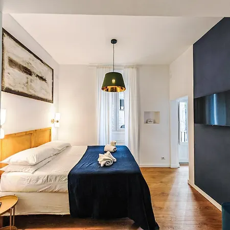 Guest house Forum