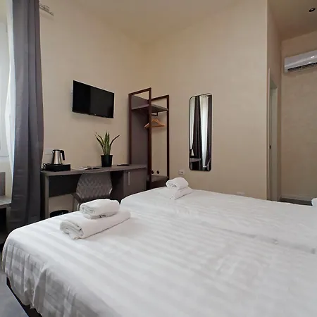 Termini Comfort By Flatinrome Guest house *