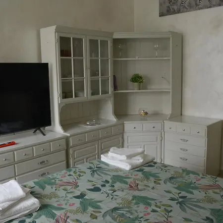 Locazione Turistica Di Carlo Apartment Rome