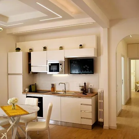 Apartment Sophia Luxury Confortevole E In Ottima Posizione Rome