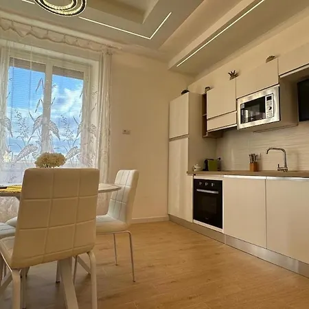 Sophia Luxury Confortevole E In Ottima Posizione Apartment Rome