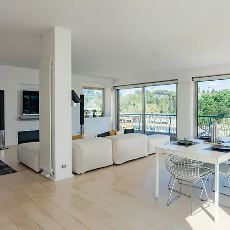 Vivi Dall'alto Apartament *