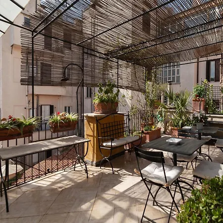 Orange With Bathroom And Shared Terrace * Rome