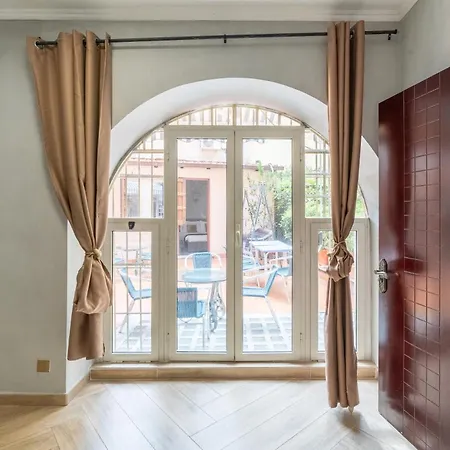 Гостевой дом Portafortuna - Close To Colosseum Рим