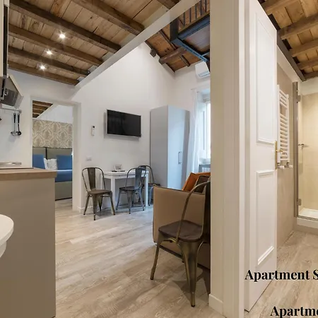 Cs Exclusive Campo De Fiori Palace Apartamento
