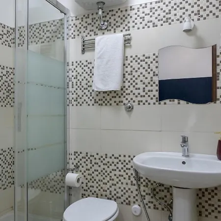 Stella O Guest house