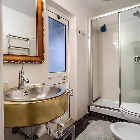 Panteon Apartment *