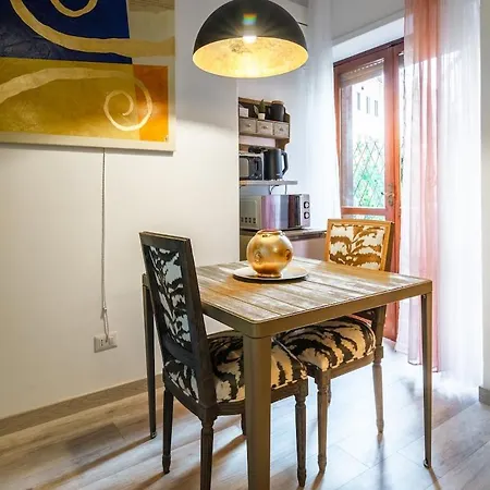 St Peter Vatican- Stylish Apartment, Rome