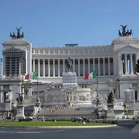 St Peter Vatican- Stylish Apartment, Apartment *