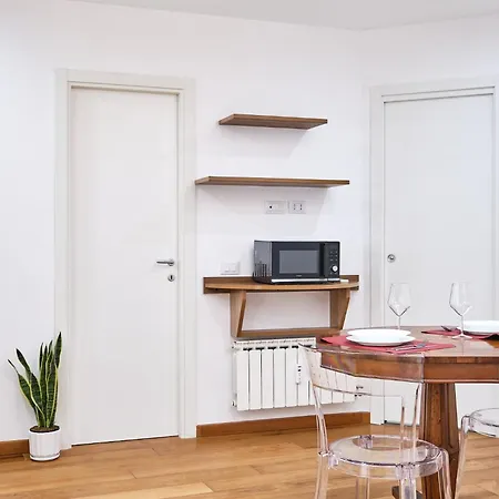 2nd Level Apartment Rome