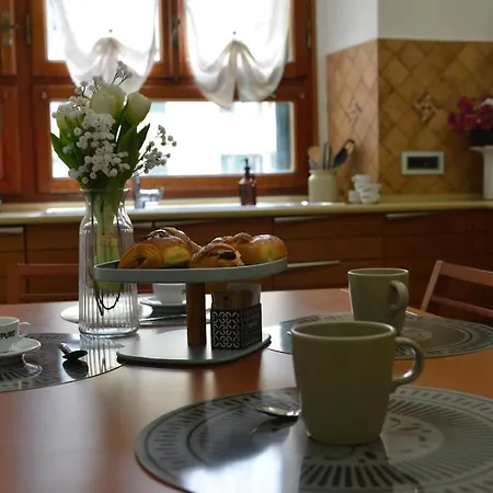 Casa Iulia - Raffinata Dimora Nel Cuore Di Apartment *