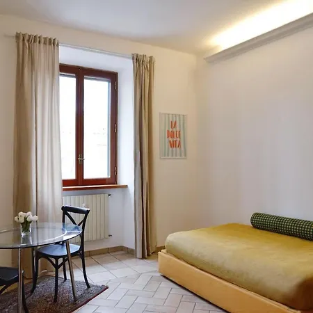 Casa Iulia - Raffinata Dimora Nel Cuore Di Apartment Rome