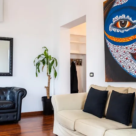 Iflat Spanish Steps Elegant & Spacious Apartment *