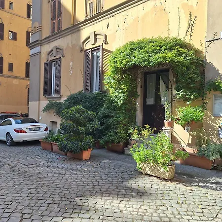 Apartment Casa Sommeiller Rome
