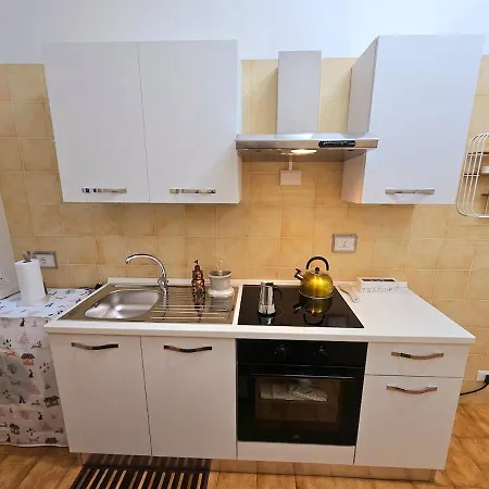 Costantino Imperatore Apartment *