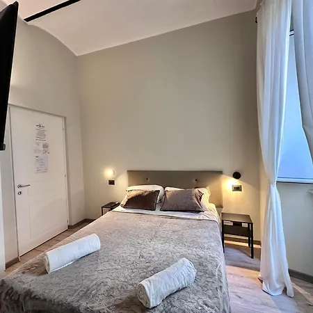 Holidays Hostel Rome