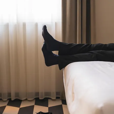Hotel Otivm 4*