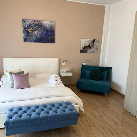 Guest house Juna's *