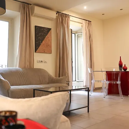 Apartment Domus Superior Domizio - Pantheon *