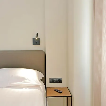 Guest house The Place Gallia Rome