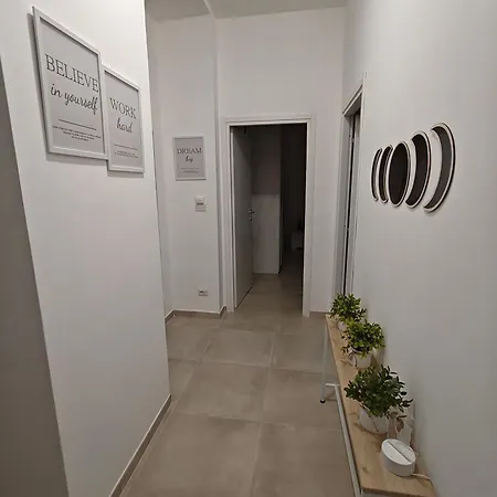 Luna -