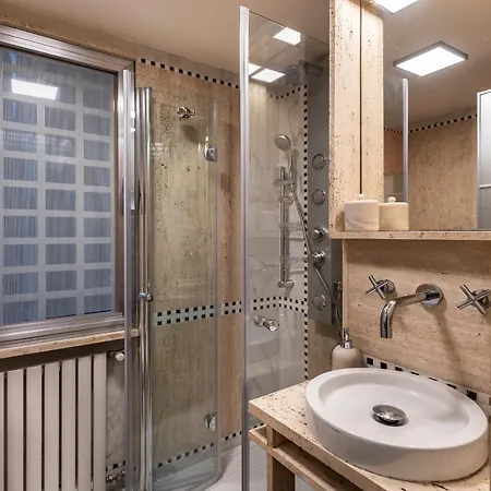 Altiora - Luxury Loft In Trastevere, شقة *