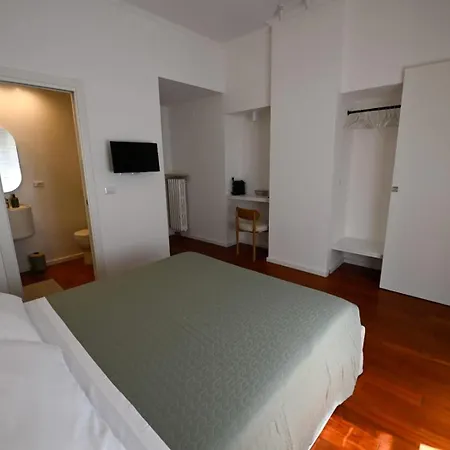 Guest house Habitat 42 *