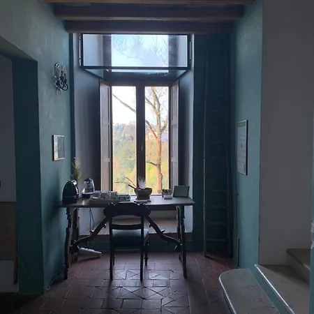 Guest house Castello Farnese, Roma, Sulla Via Francigena